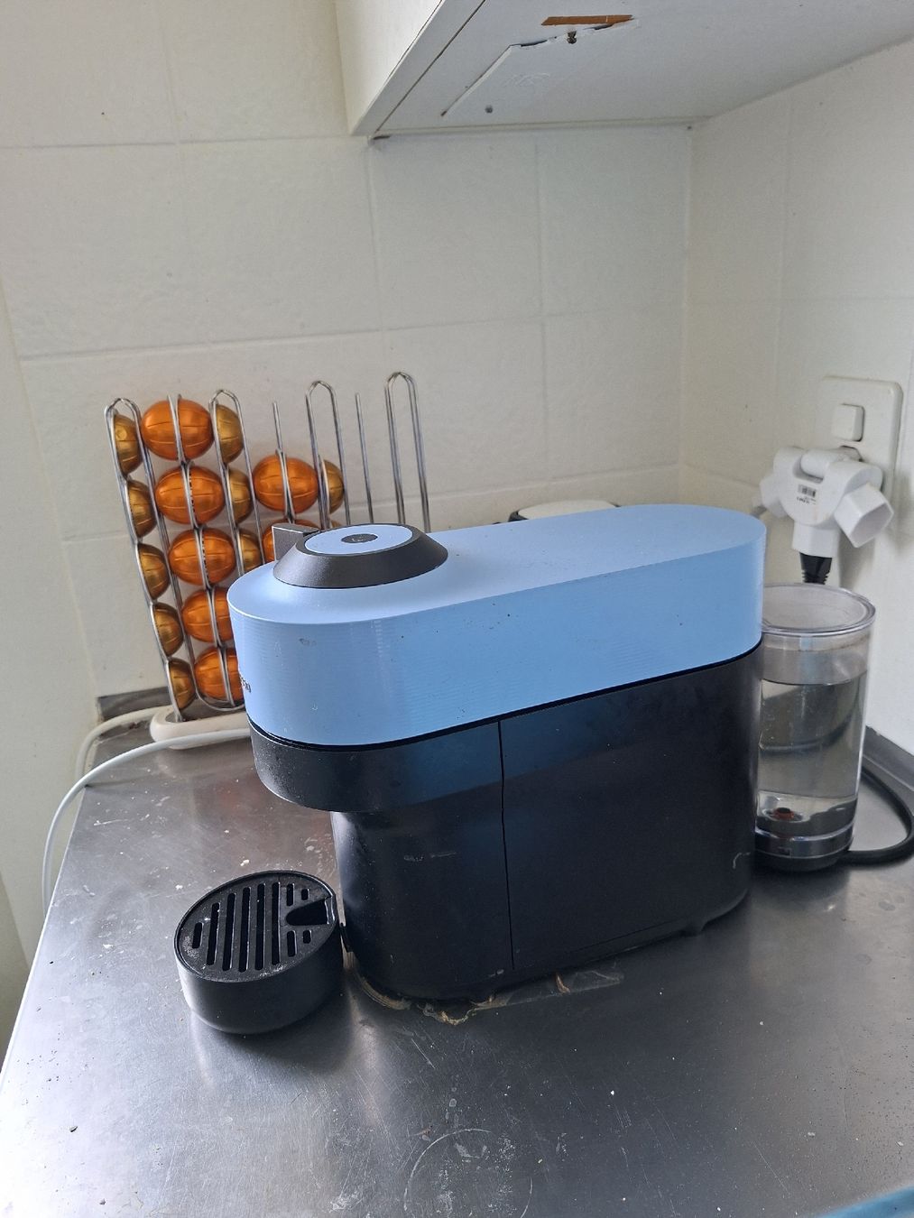 De'Longhi Kaffeemaschinen & Espressomaschinen: machine à café délongui capsule vertuo – Gebraucht aus Chernex von fib_vsy7 2