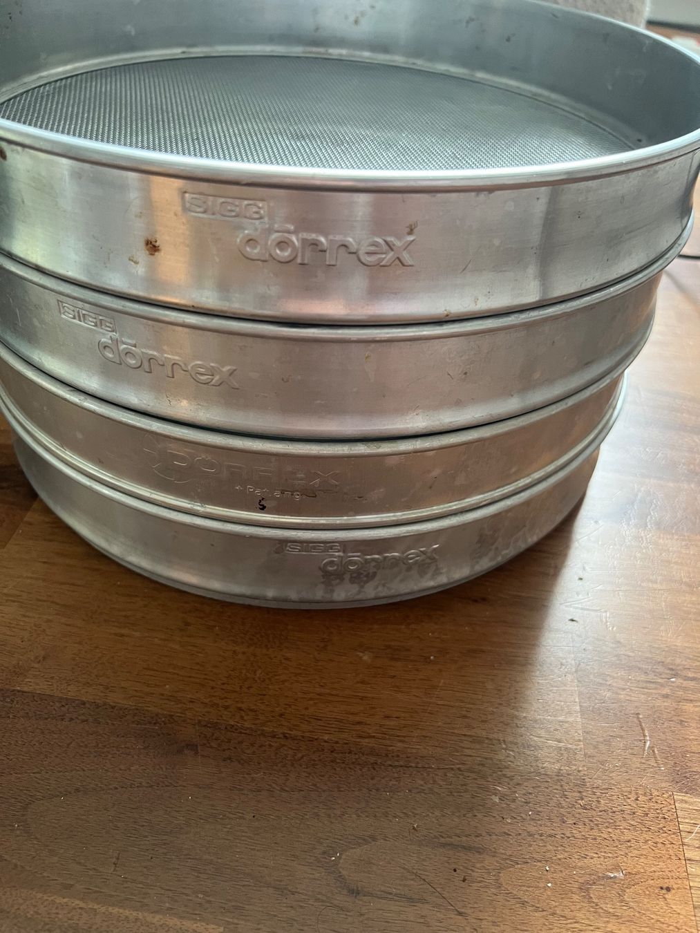 Sigg Elettrodomestici da cucina: Sigg Dörrex 4 x Siebe Gitter Defekt – Difettoso da Jona venduto da Sariksa 5
