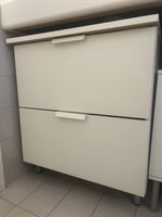 Badezimmerschrank