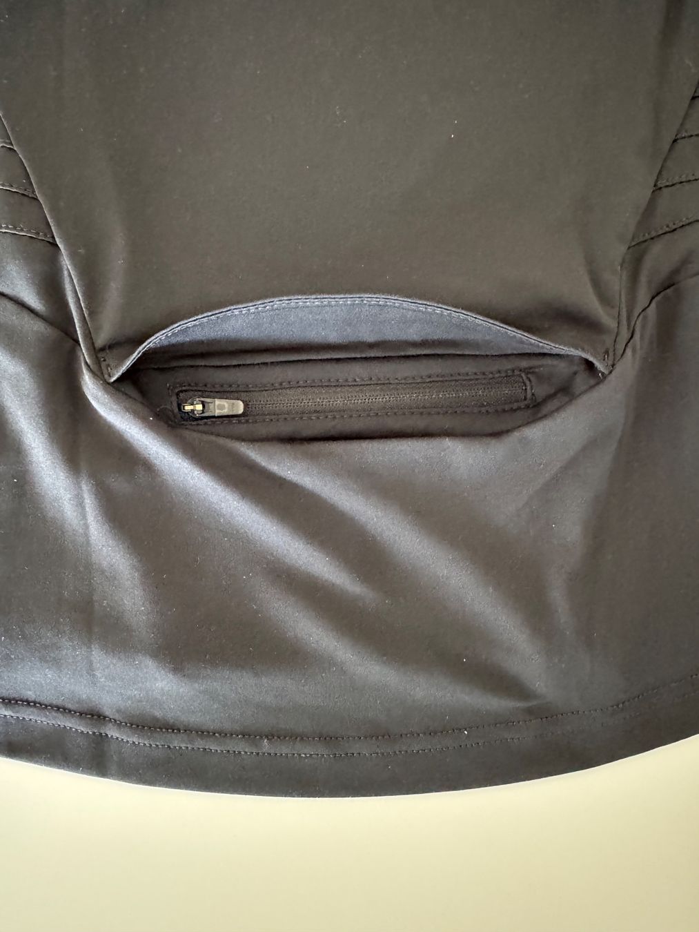 Scott Canottiere & Pantaloni: Scott Velo Trikot – Usato da Domat/Ems venduto da cowi 3