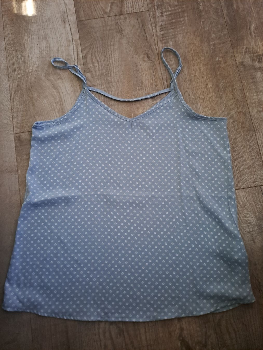 Tops: Chicoree Top Damen Gr. M  – Gebraucht aus Rickenbach LU von bishiida