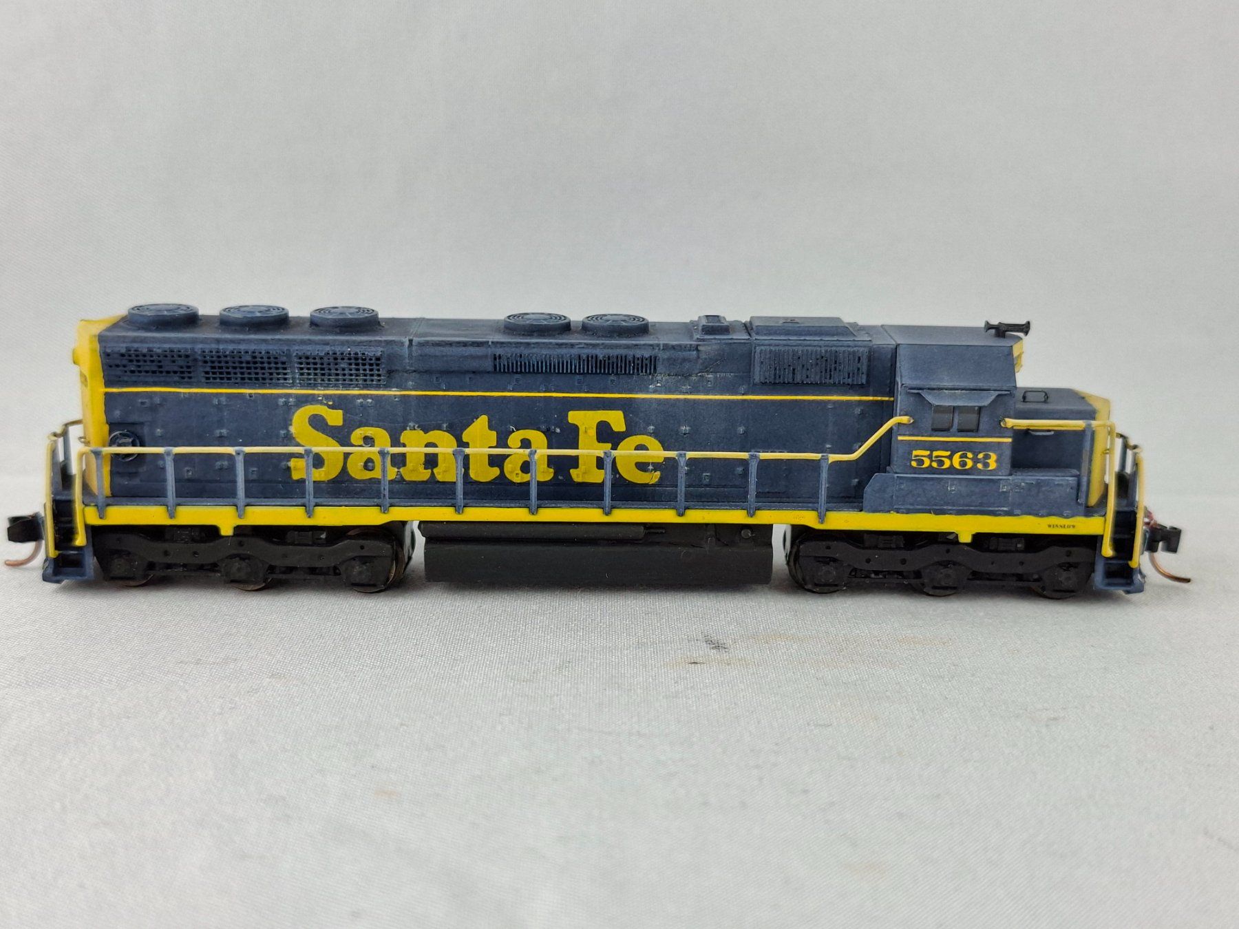 Modellini di ferrovie: Kato Santa Fe SD40-2 (DL) – Usato da Birr venduto da waruco