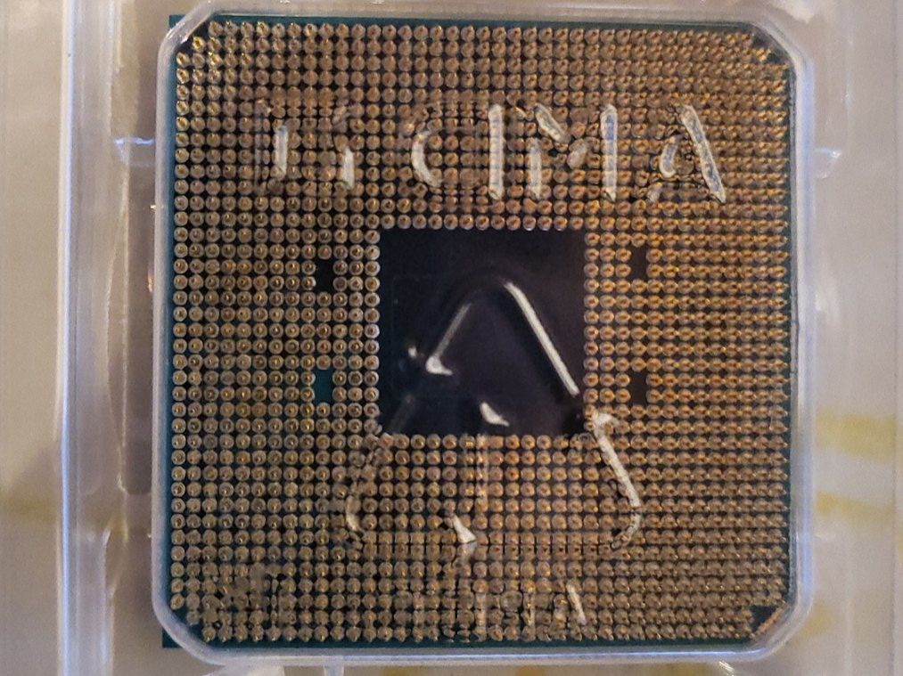 Amd Componenti elettronici: AMD Ryzen 5 3400G – Usato da Schaffhausen venduto da hel_29h8 1