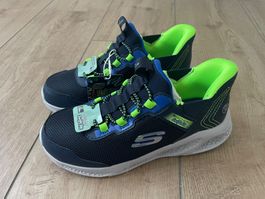 Skechers Hands Free Swift Fit Turnschuhe Gr. 35 NEU