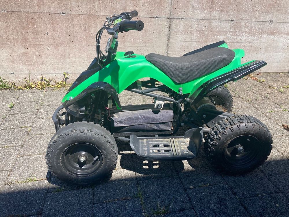 Akku Quad Kaufen auf Ricardo