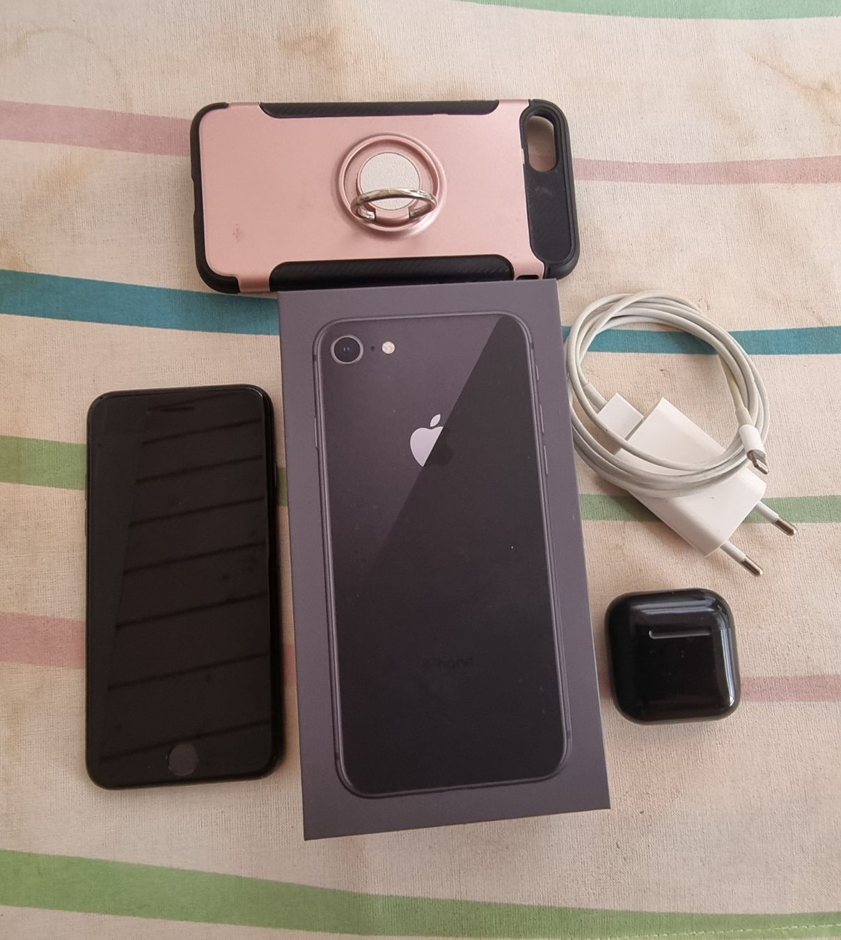 Apple Handys / Smartphones: iPhone 8 schwarz Sehr guter Zustand – Gebraucht aus Oberburg von Audi-Q5 9