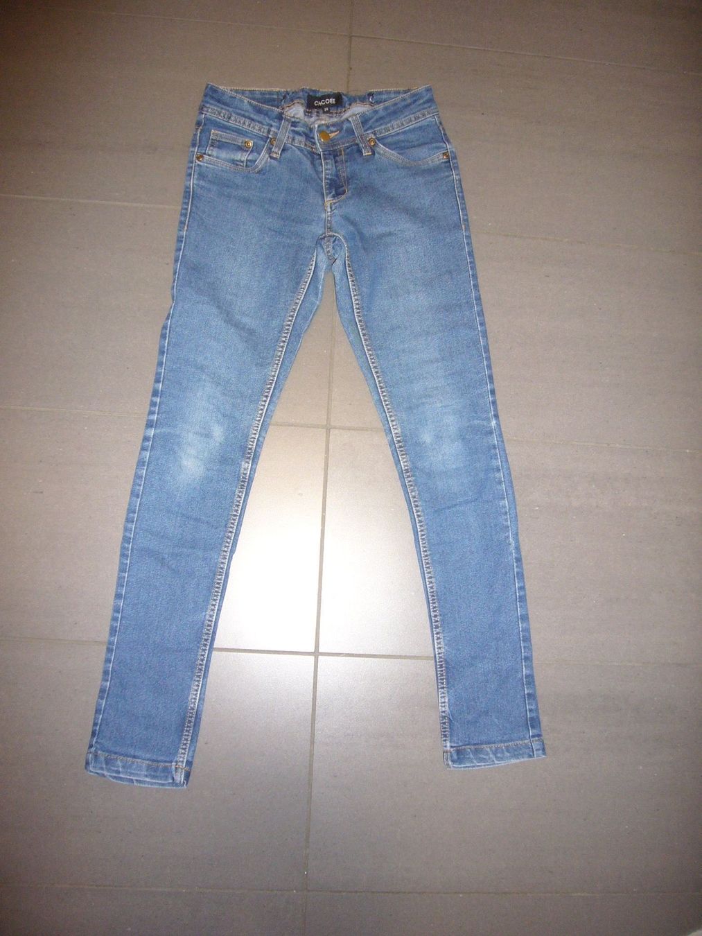 Hosen: Jeans, Chicorée, Gr. 34 – Gebraucht aus Uster von sanura01