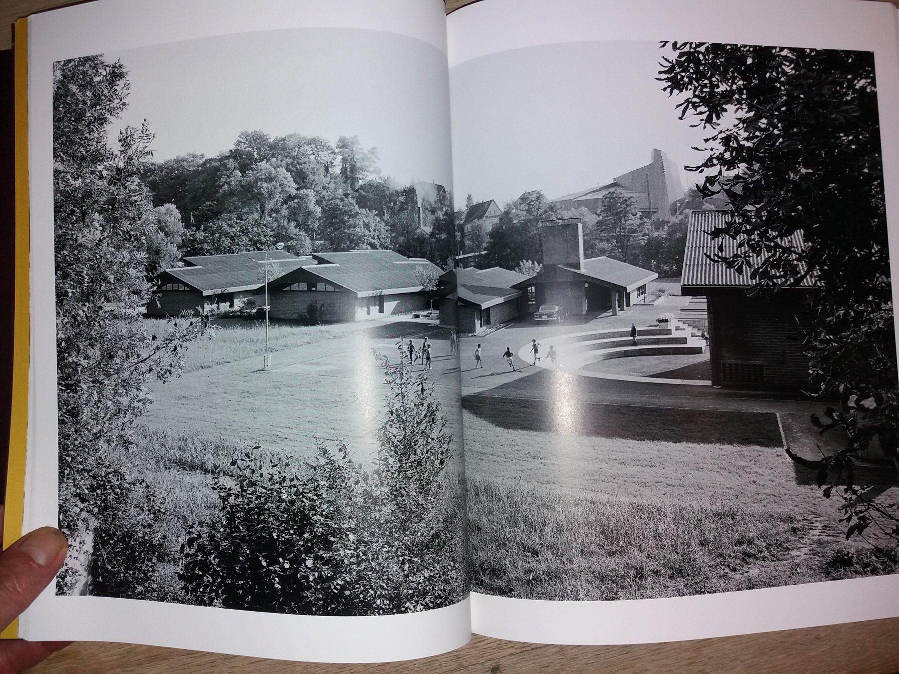 Libri: ARCHITEKTUR Pavillon Hellmatt selten – Usato da Welschenrohr venduto da Regool 3