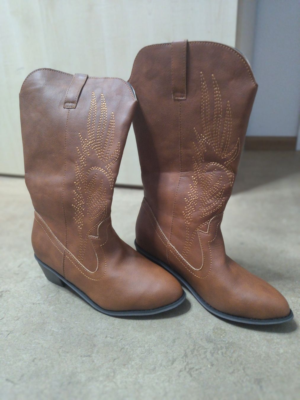 Scarpe da donna: Damen Cowboystiefel, Gr. 38, Karamel – Nuovo (secondo la descrizione) da STEFFISBURG venduto da Sumerstorm