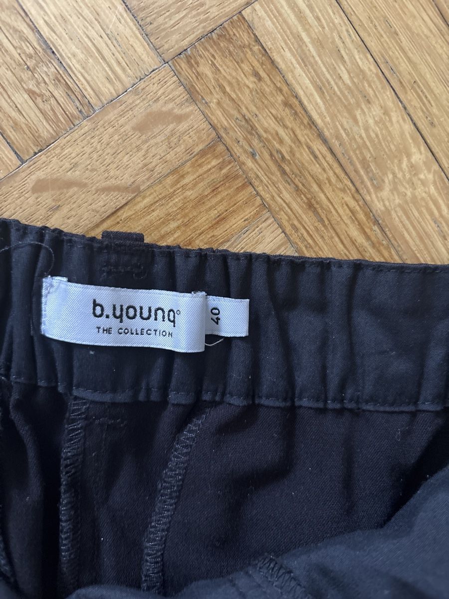Completi & Tailleur: Schwarze Anzugshose grösse M – Nuovo (secondo la descrizione) da Bern venduto da ser_6vm5 1