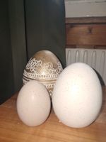 3 Deko Eier, Porzellan Osterdeko, keine Gebrauchsspuren