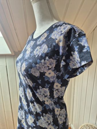 SUPERDRY vintage  💙🩵  t-shirt   blau mit bluem Grösse XS