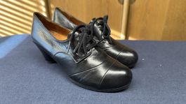Schnürpumps Leder Gr 38 - Top Zustand