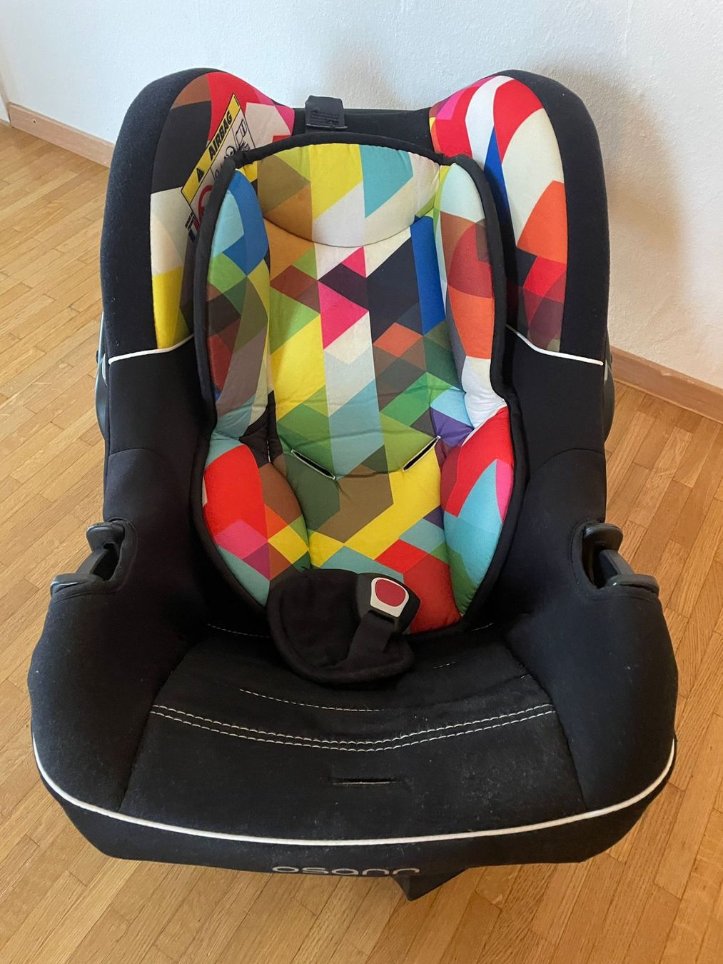 Osann Sièges auto: Osann Kindersitz mit Newborn Insert – D'occasion à Zürich par ann_6gcx