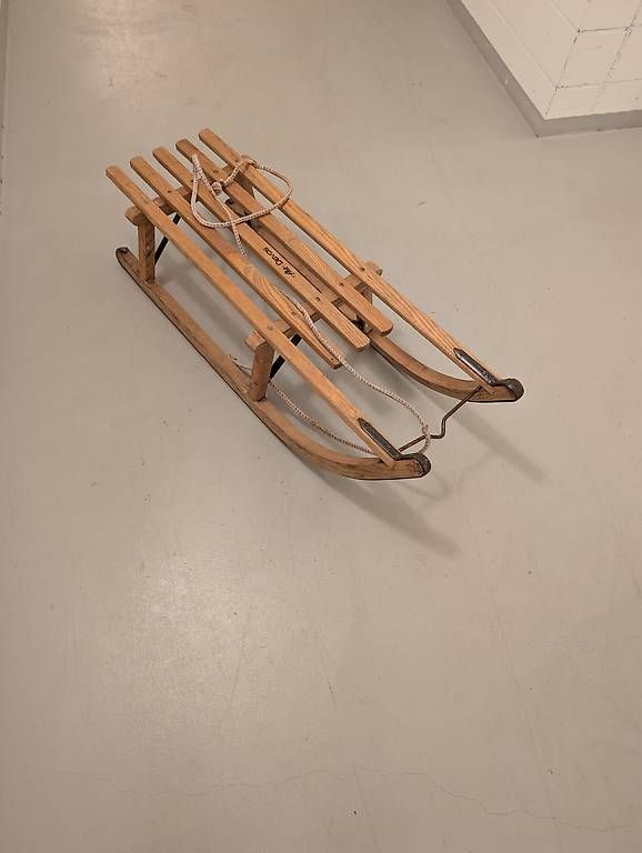 Slitta: Original Davoser Schlitten Holzschlitten Davos – Usato da Stachen venduto da maf_5cnd 2