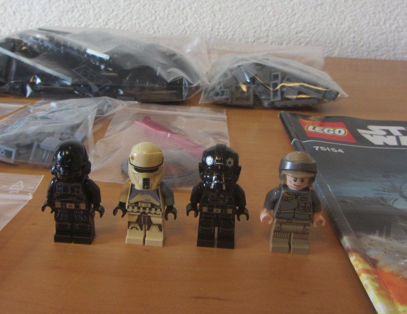 Lego Kit di costruzioni: LEGO Star Wars Bausatz 75154 " TIE Striker ". – Usato da Kreuzlingen venduto da Han-Solo-68 2