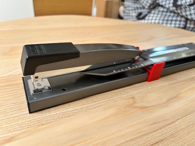 Bostitch Tutti gli attrezzi: Agrafeuse Stanley Bostitch avec bras – Nuovo (secondo la descrizione) da Estavayer-le-Lac venduto da ana-nas 1