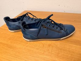 Louis Vuitton Sneakers Blue Leather Men Size 9 Used