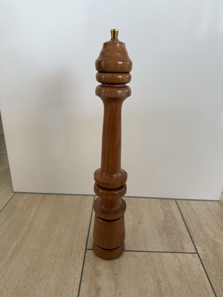 Elettrodomestici da cucina: Pfeffermühle 52cm gross – Usato da Bülach venduto da Berimbau0