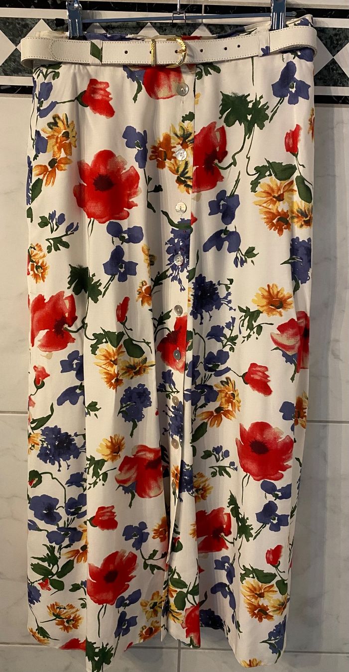 Gerry Weber Gonne: Gerry Weber Zweiteiler Jupe & Bluse Gr. 36 Blumenmuster – Usato da Niederhasli venduto da Erwied 1