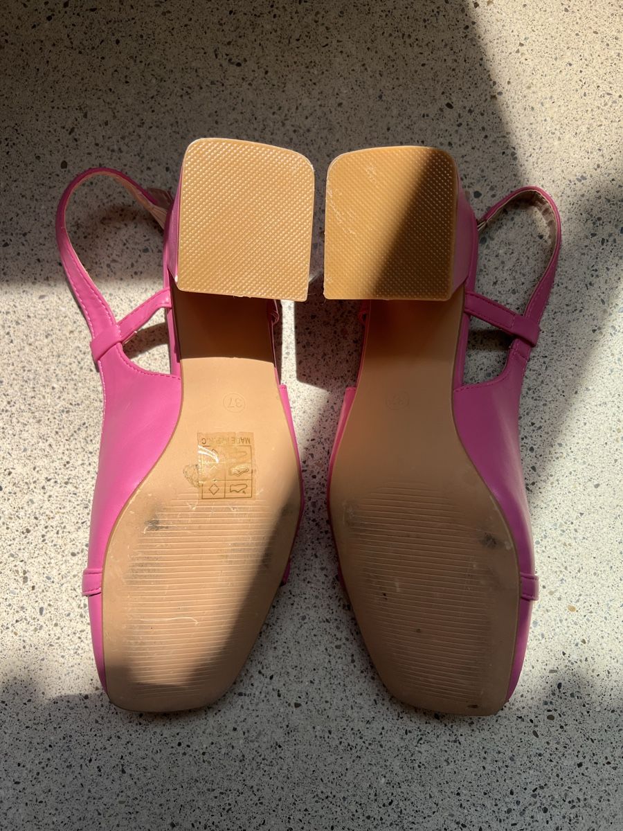 Scarpe da donna: Pinke Pumps mit Schnalle – Nuovo (secondo la descrizione) da Zufikon venduto da enyame1231 3