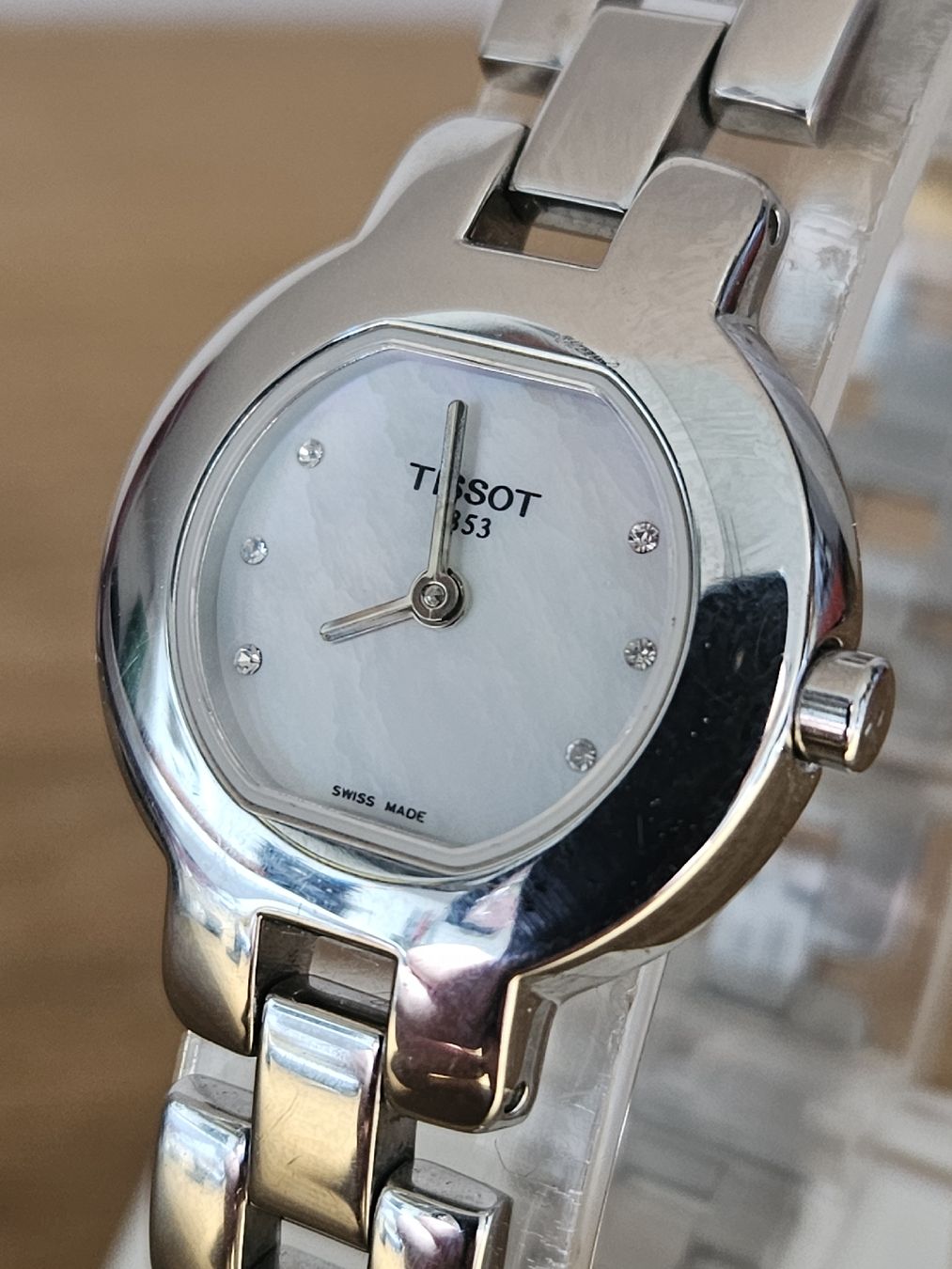 Tissot Orologi: Tissot Damenuhr 24mm – Usato da Flamatt venduto da pie_f9zm 1