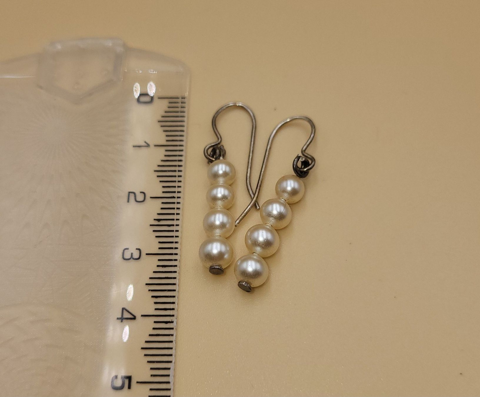 Orecchini pendenti & Orecchini a lobo: Elegante Silber Ohrhänger mit Perlen – Usato da Wald ZH venduto da SwissPawnshop 1