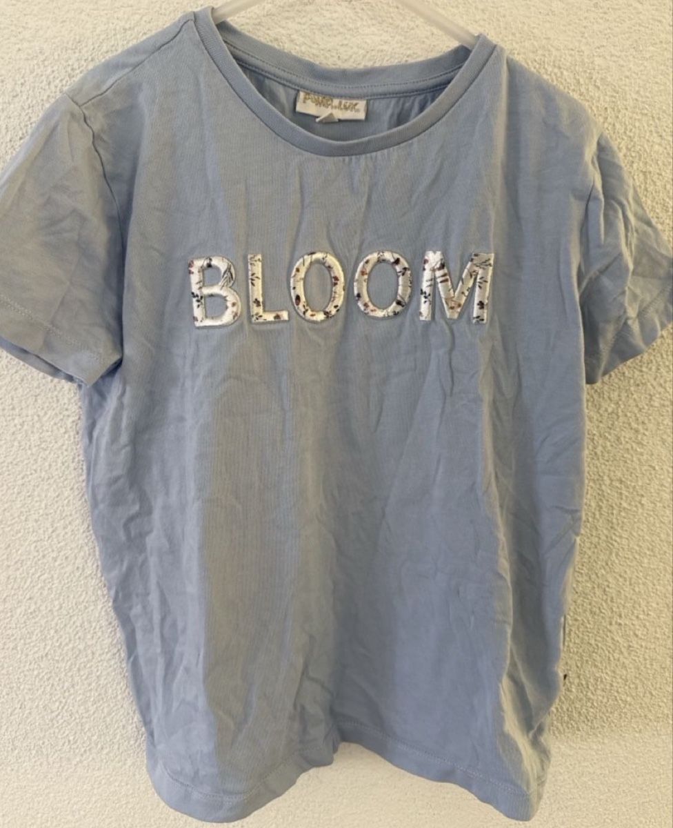 Pomp de Lux Hemden, T-Shirts & Polos: T-Shirt POMP de lux Grösse 134/140 hellblau – Neu (gemäss Beschreibung) aus Freidorf TG von nad_fxh7
