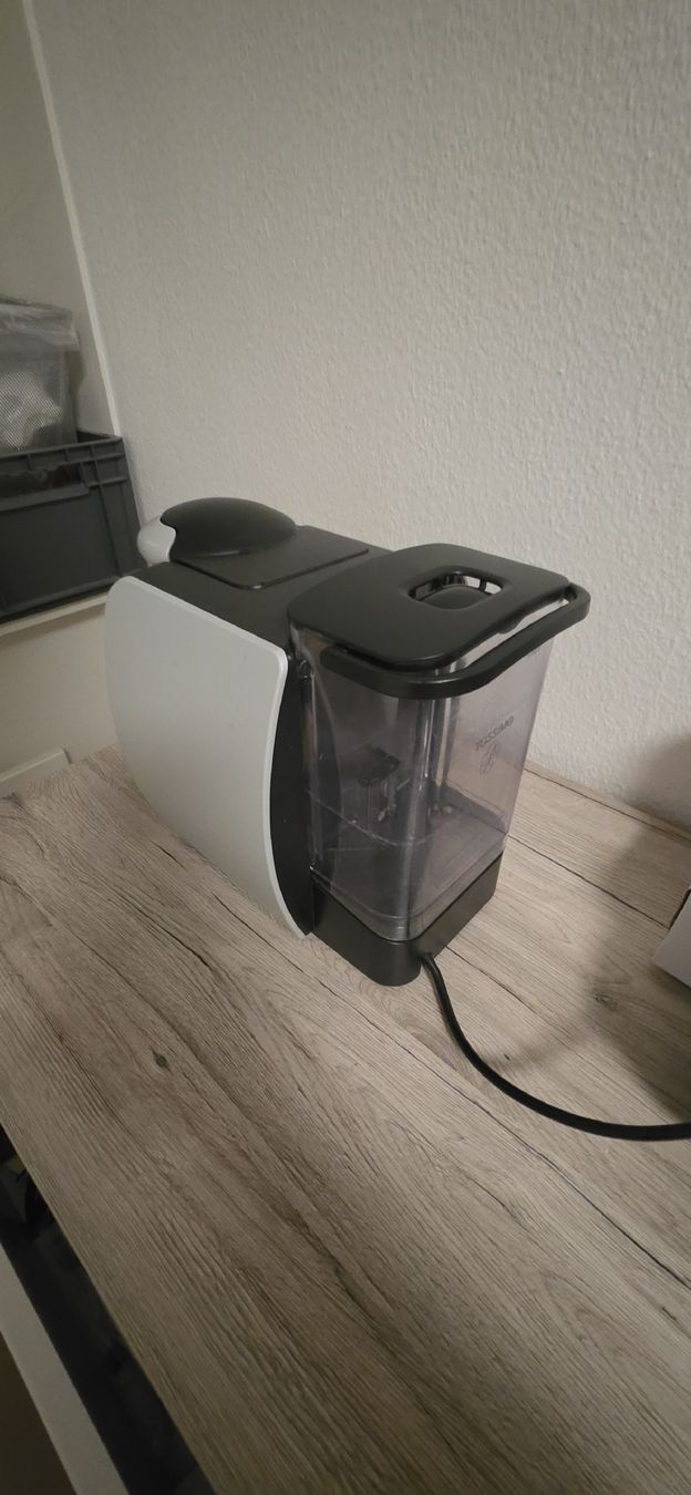 Bosch Kaffeemaschinen & Espressomaschinen: Kaffeemaschine Bosch Tassimo  – Gebraucht aus Zürich von Abrar123 2