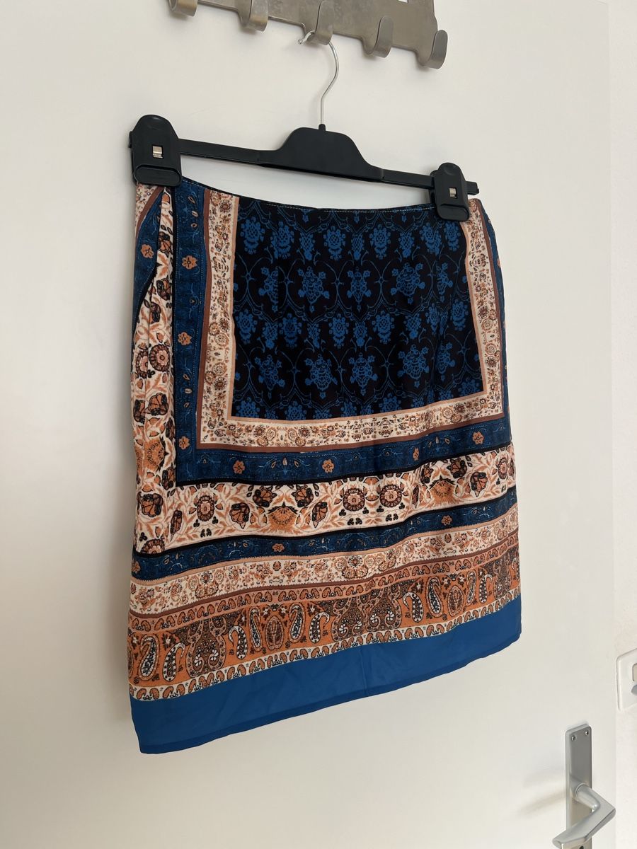 Gonne: Sommerlicher blauer Wickelrock, Grösse M, Muster Boho – Usato da Wattwil venduto da skr_94 4