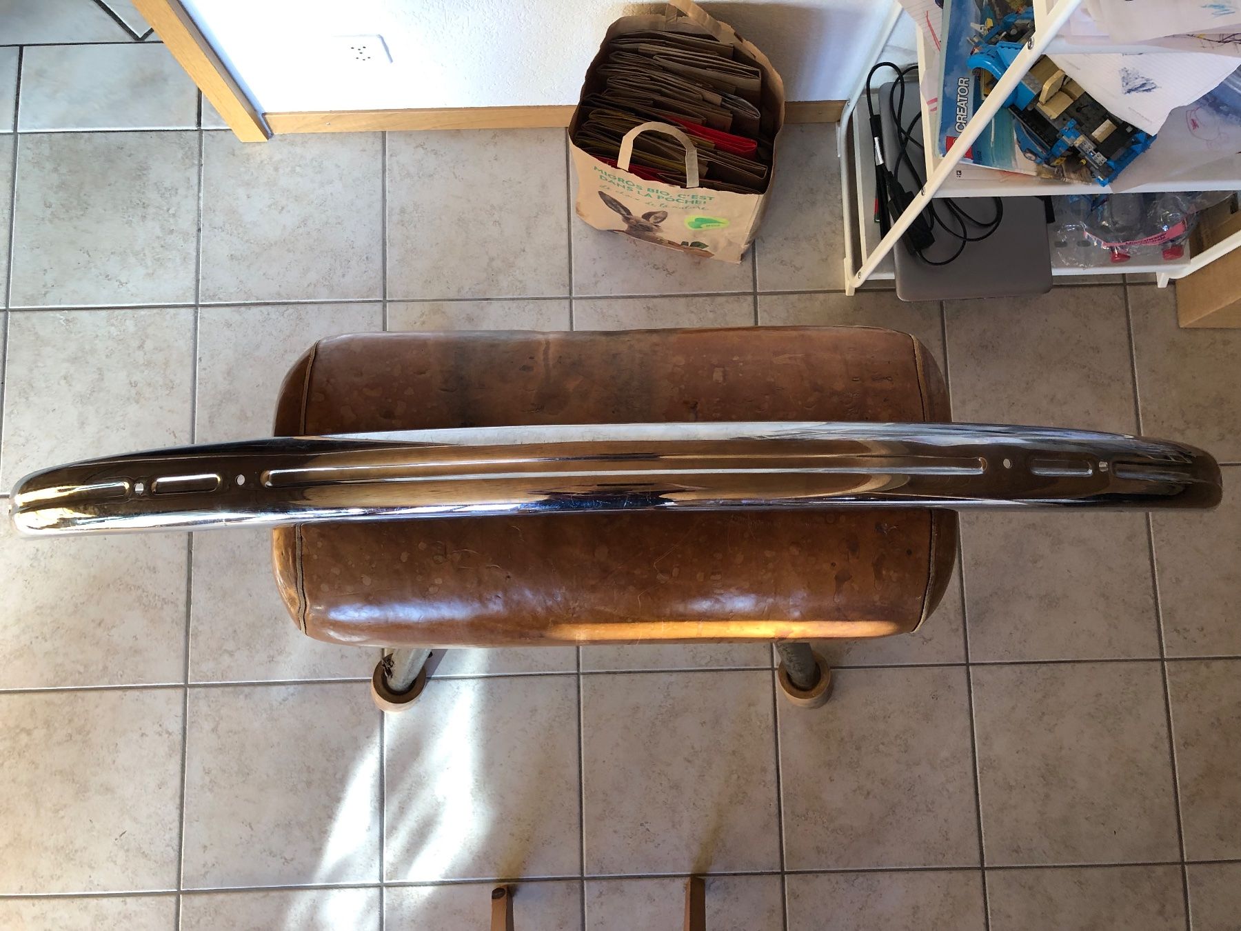 VW Tutti pezzi di ricambio auto: VW Käfer Brezel Stossstange 1949 - 1952 – Usato da Escholzmatt venduto da aircooledparts 1