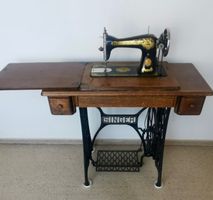 antike Nähmaschine Singer (Original nummeriert)