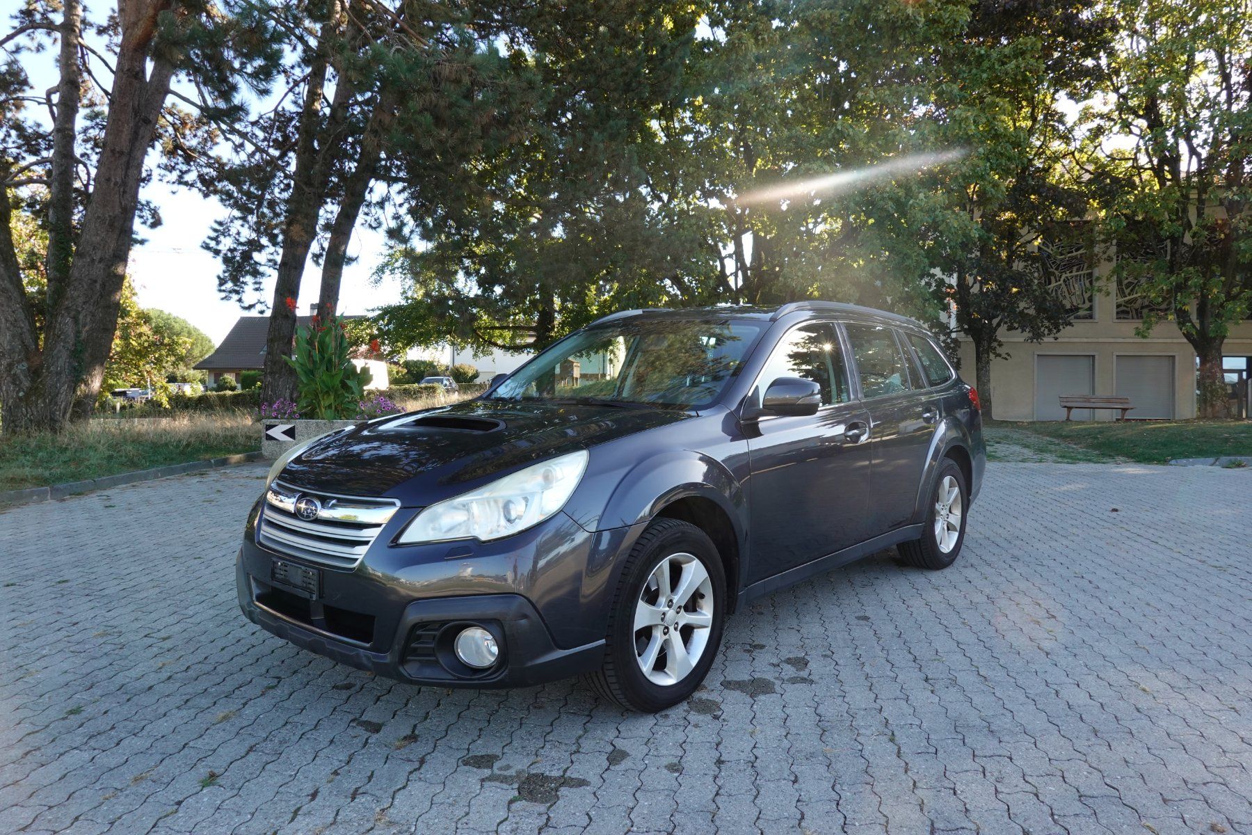 Subaru Legacy Outback Automatique MFK 06/2026 (Gebraucht) in Denges für ...