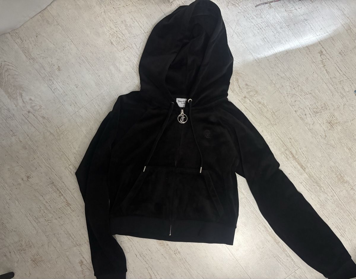 Juicy Couture Kleiderpakete & -sets: Tuta completa Juicy nera – Gebraucht aus Gandria von noe_rpl5 1