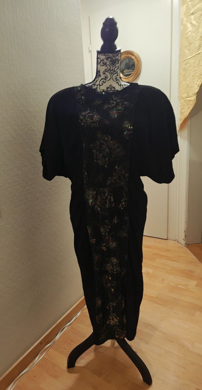 Kleider: " Antonio Alfieri "KLeid – Gebraucht aus Schaffhausen von sim_j822