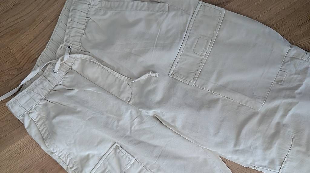 Hosen: Baumwolle Cargohose  gr M (Damen) – Gebraucht aus Root von vin_wr2l 1