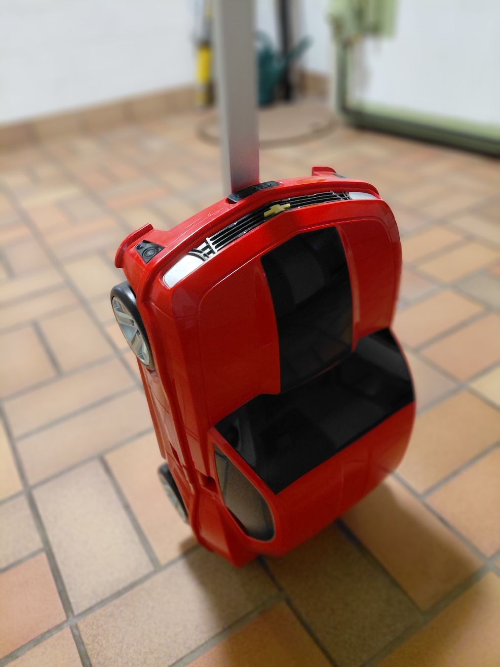 Valigie: KINDER REISEKOFFER – Usato da Embrach venduto da avesi 4