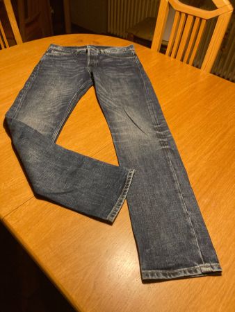 Jean H&M Slim Denim Taille 30 Coupe parfaite!
