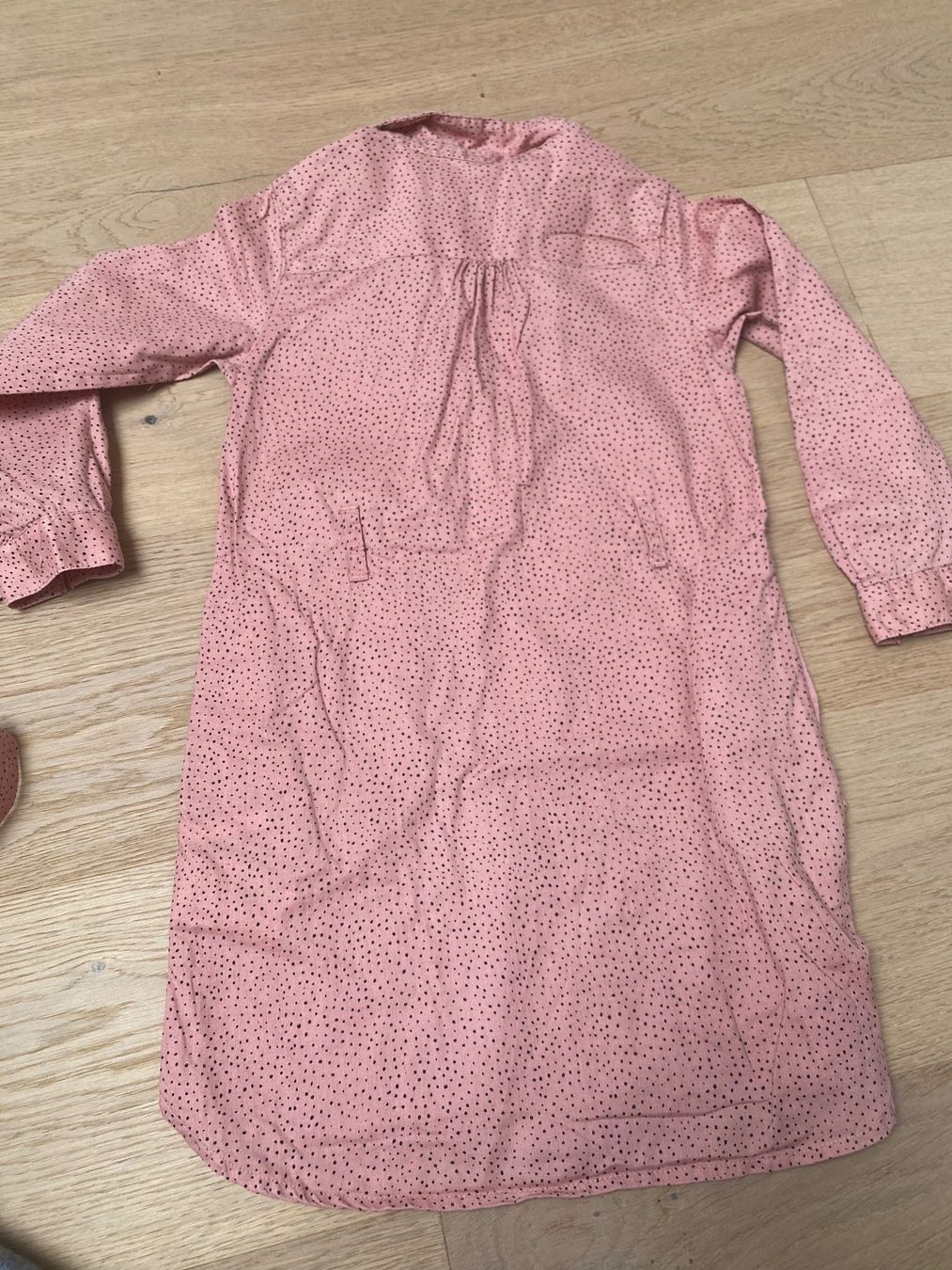 H&M Vestiti & Gonne: Schönes Kleid Gr.110 H&M – Usato da Arnegg venduto da Not2Miss 2