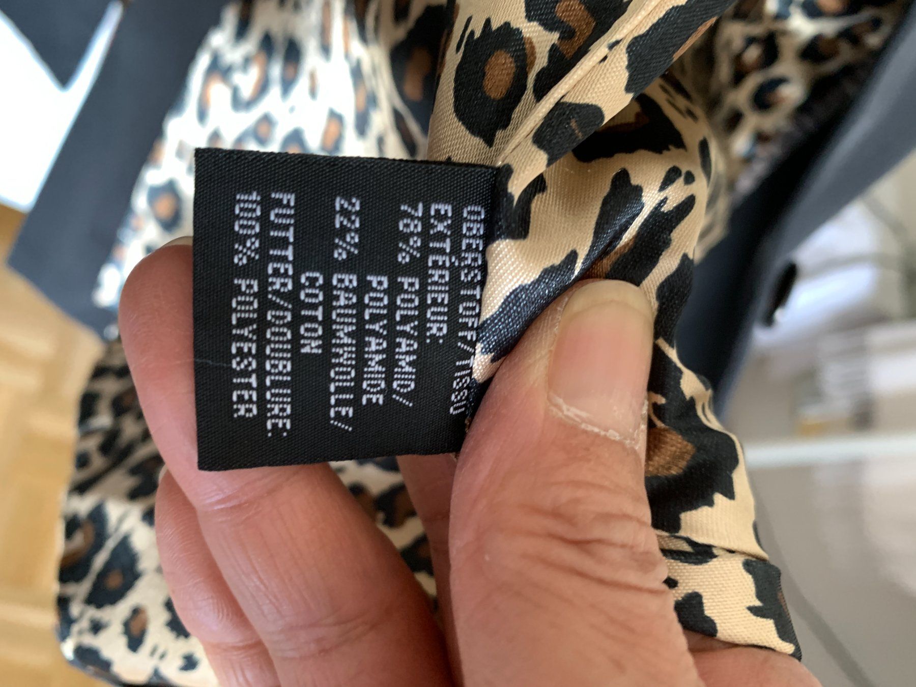 Cappotti: Black Trench Coat T-36 – Usato da Epalinges venduto da Lily2006 3