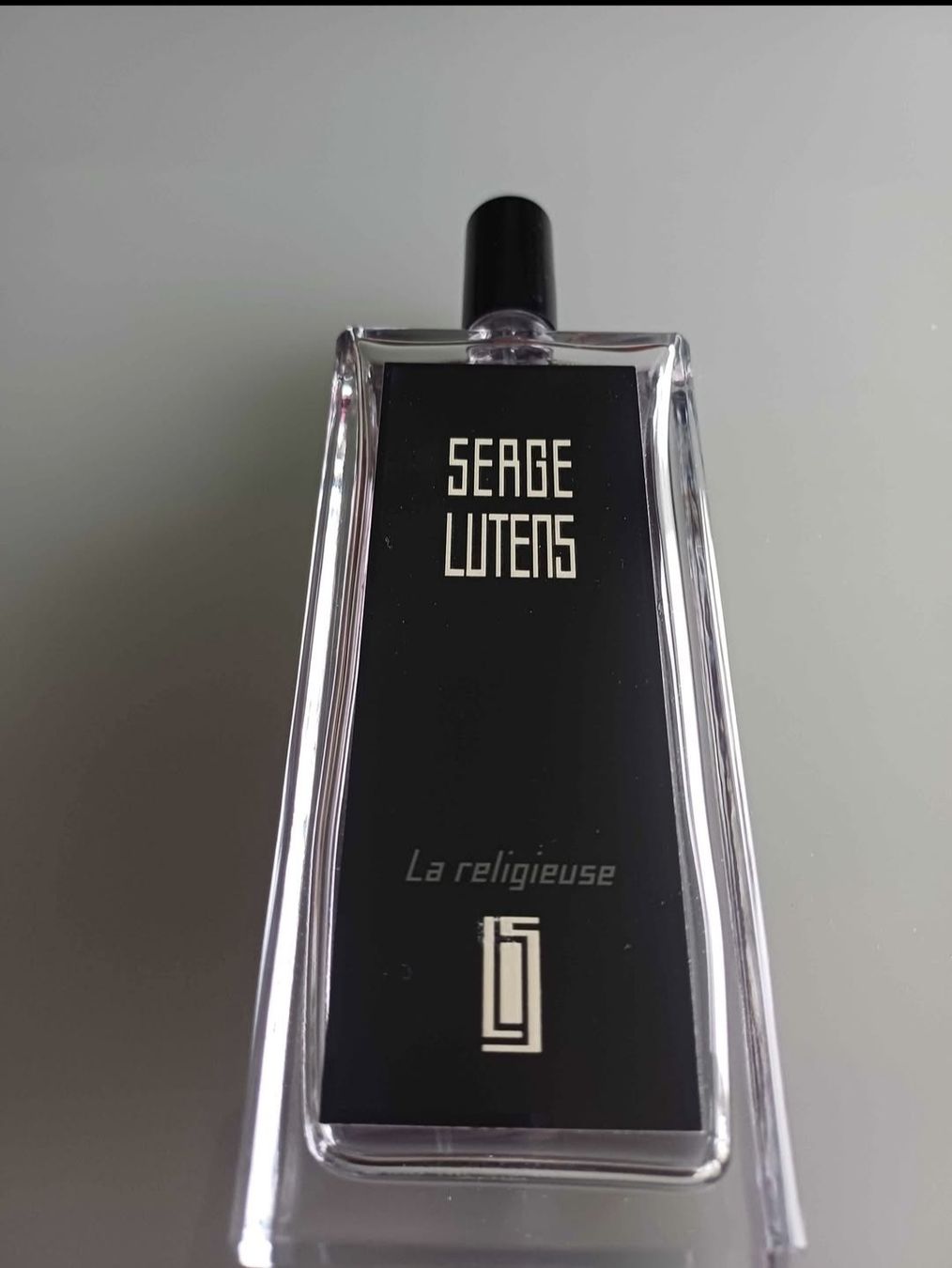 Serge Lutens Profumi & Eau de Toilette: Parfum Serge Lutens La Religieuse – Usato da Collonges venduto da cam_72xf 2
