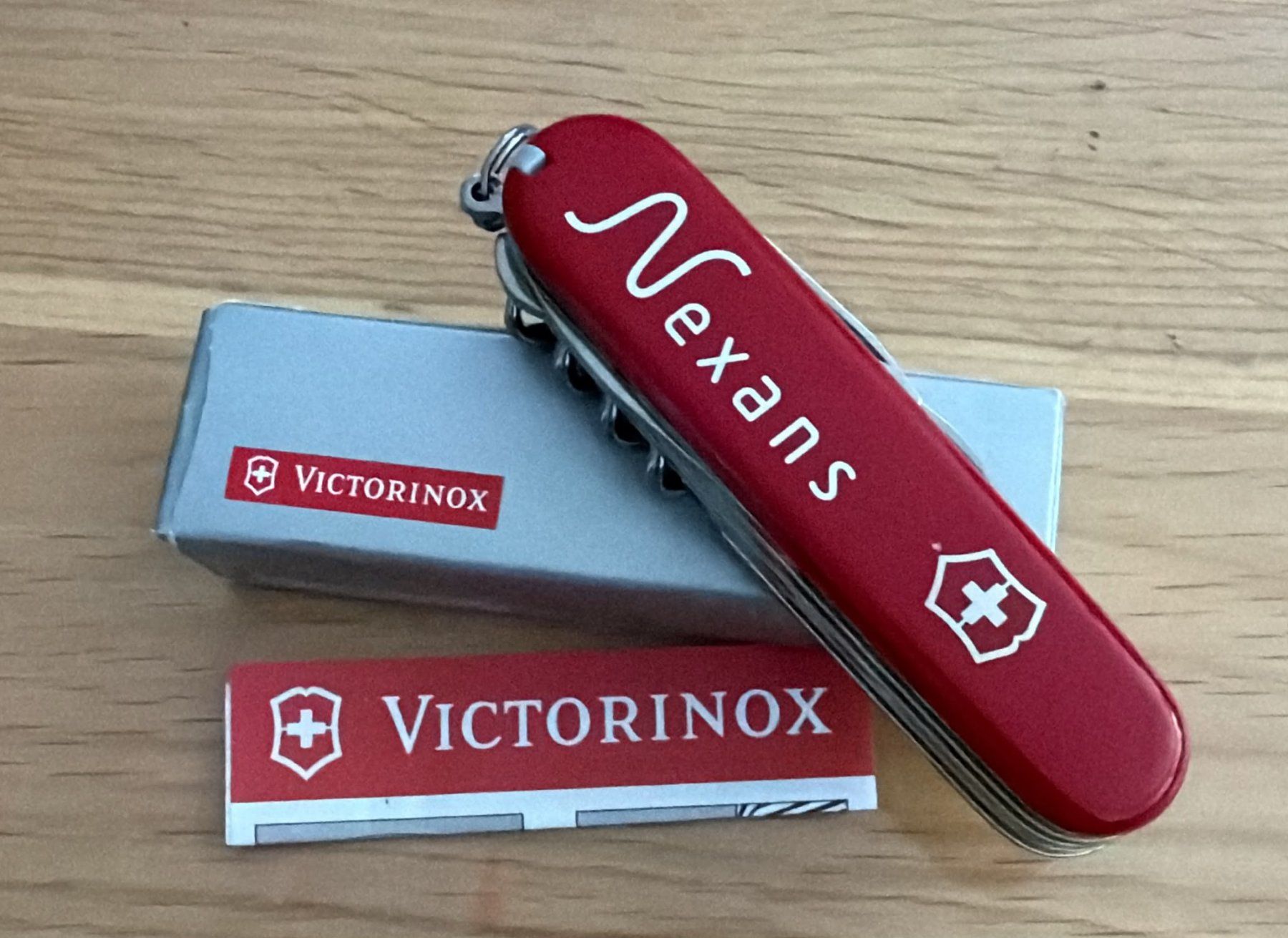 Victorinox Couteaux de poche: VICTORINOX NEXANS SACKMESSER – Neuf avec emballage d'origine à Zürich par Frei-Occasionen 8