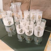 Glas-Set: Karaffe, Trinkgläser, Likörgläser, dekorativ, Vint