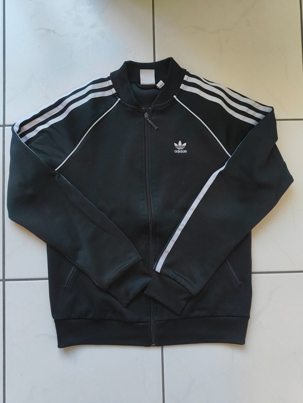 Adidas Completi & Tailleur: Original Adidas Trainingsanzug Black – Usato da Uitikon Waldegg venduto da PJLS1 1