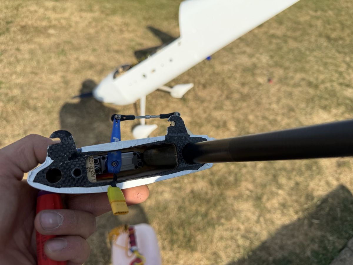 Pilot-RC RC Modellbau: Pilot RC Laser 103“  – Gebraucht aus Erlinsbach SO von Laserexp74 5