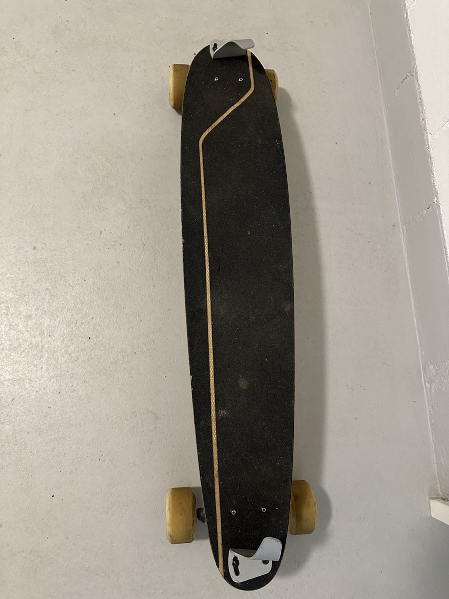 Skateboards: Slalomboard/Longboard – Usato da Winterthur venduto da SellBell