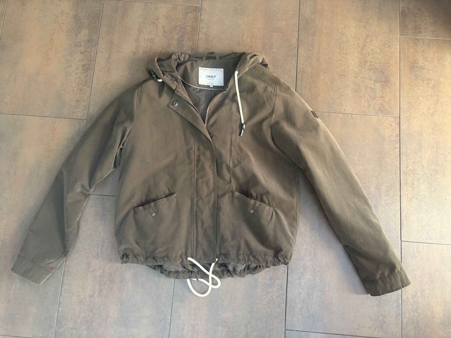 Giacche: Coole Jacke von Only Gr. M – Usato da Boltigen venduto da emolaki
