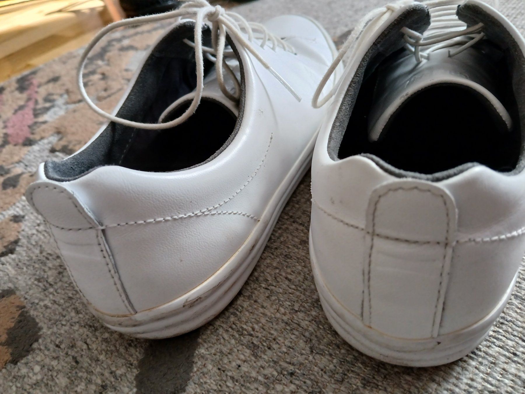 Camper Scarpe da donna: Camper Lederschuhe Gr 40 weiss – Usato da Zürich venduto da ast_8nph 4