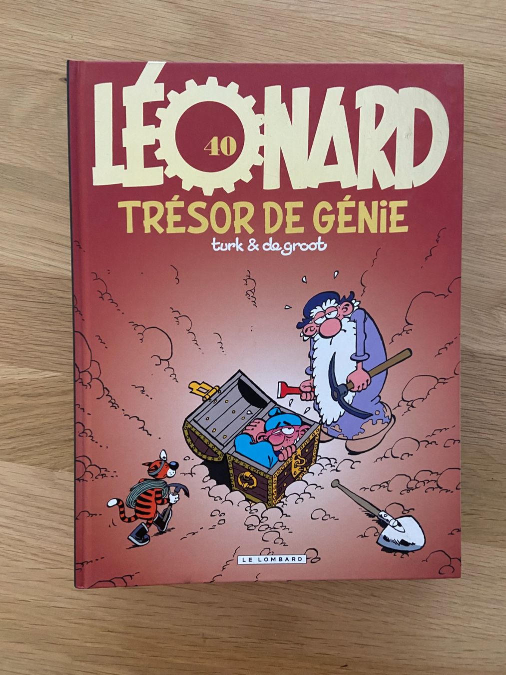 Fumetti: LEONARD / TOME 40 / PREMIERE EDITION – Usato da Corcelles-près-Payerne venduto da 1562Comics