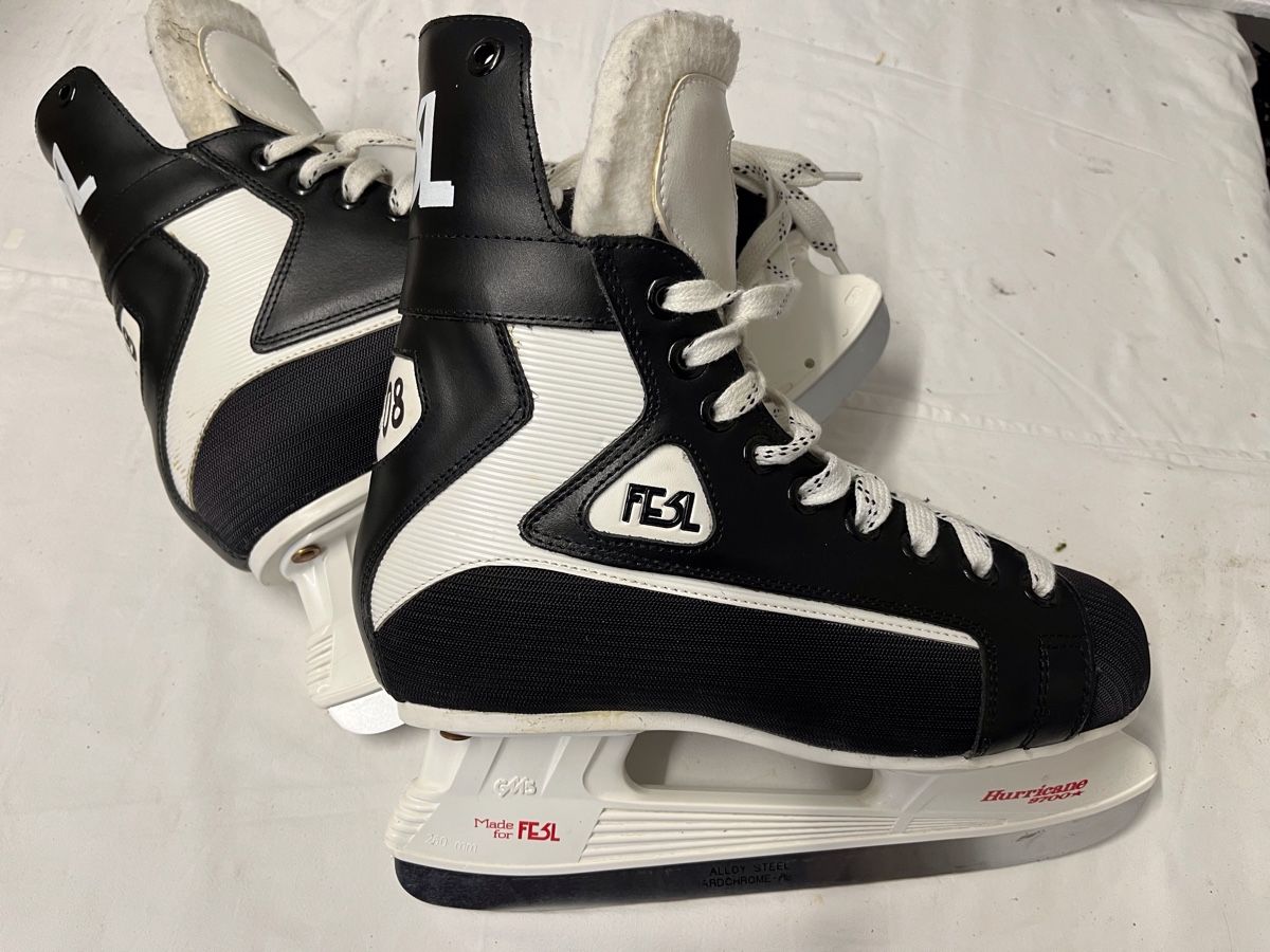 Patins à glace: FESL Eishockeyschlittschuhe Gr. 41 – D'occasion à Hinteregg par Ampfani